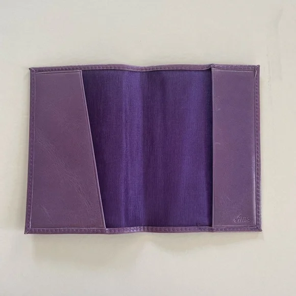 Abas leather passport holder. - Picture 4 of 5